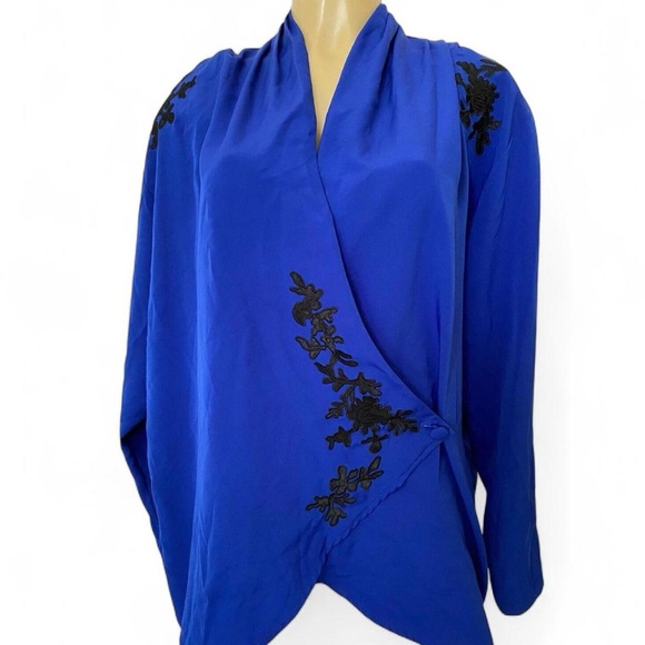 Vintage 80’s/ 90s Victoria’s Secret Wrap Top – Small - Picture 2 of 7